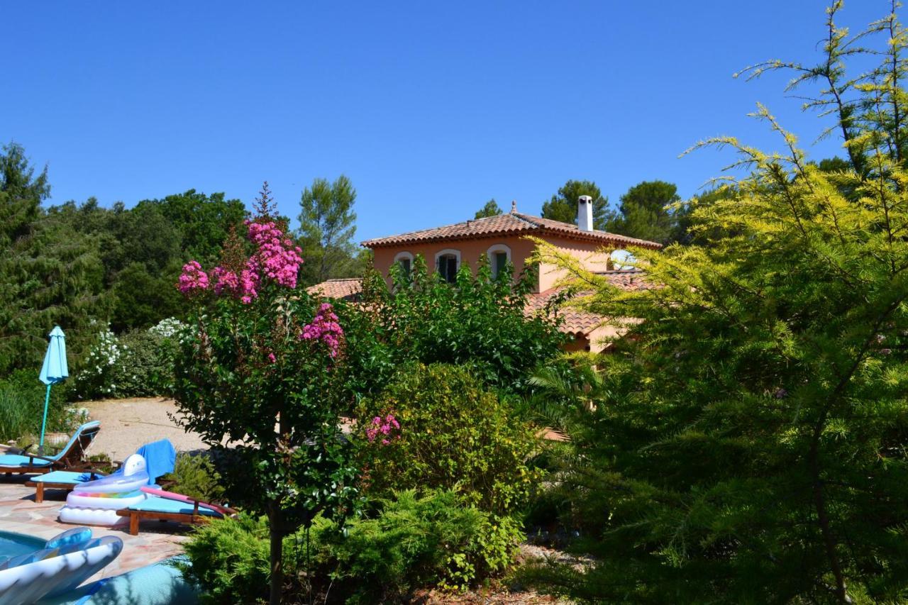 Suite 30 M2 Ideale Pour 2 Personnes Flassans-sur-Issole Exterior photo